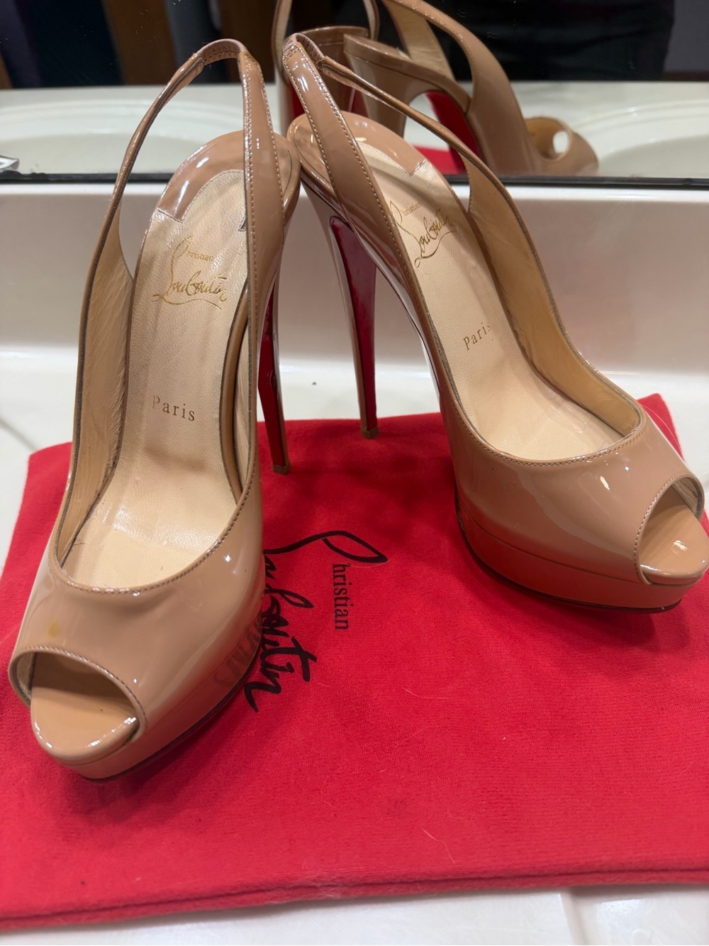 Christian Louboutin Lady Peep Sling Patent Peep-Toe Slingback Pumps Nude